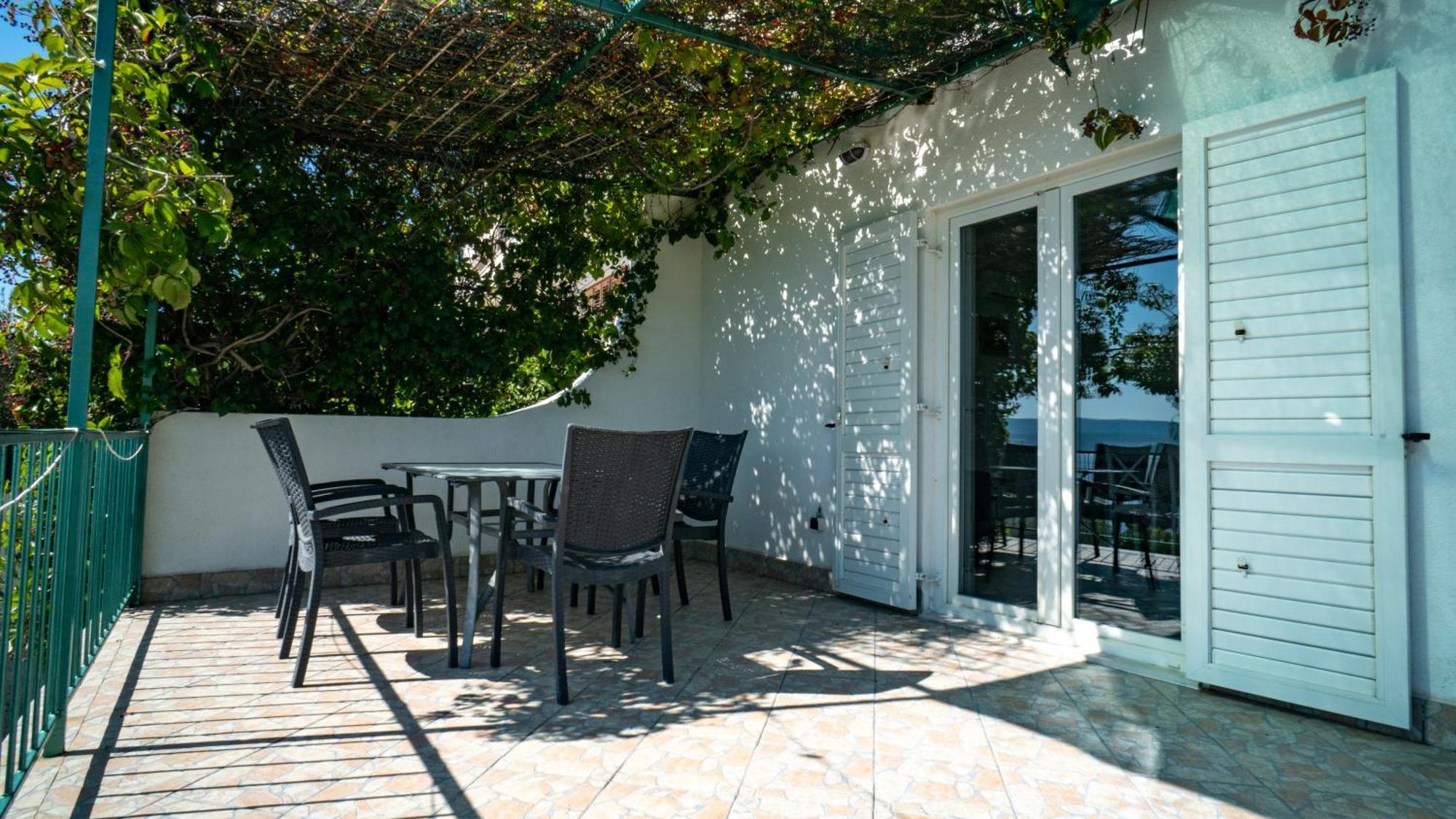 Holiday Home Gandalj_2 ロクヴァ・ロゴズニツァ エクステリア 写真